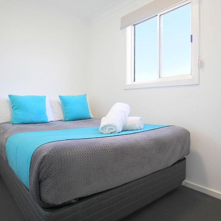 Apartments 521 Уорнъмбул Екстериор снимка