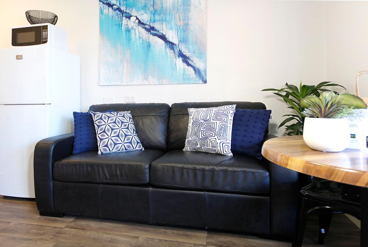 Apartments 521 Уорнъмбул Екстериор снимка