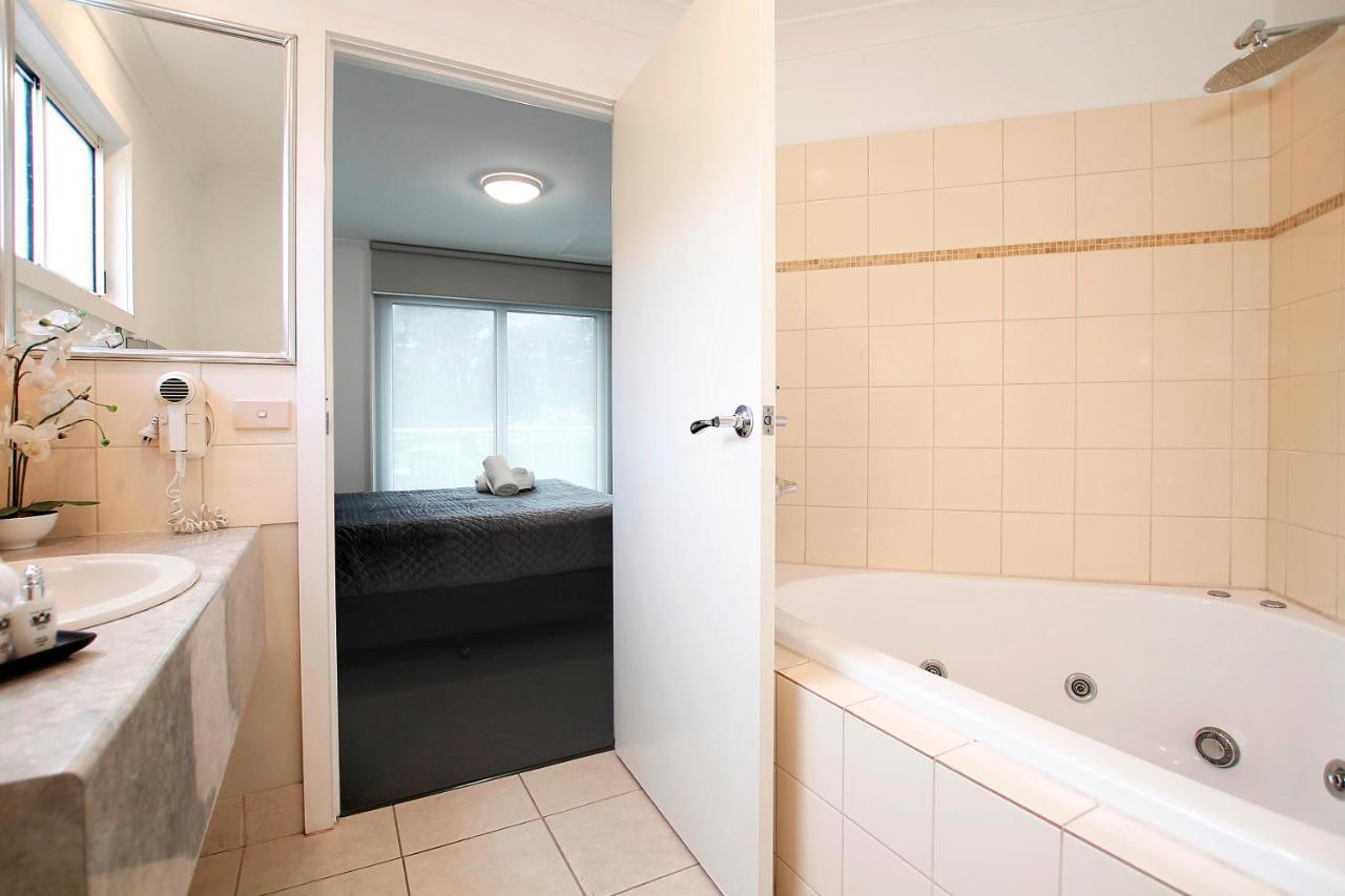 Apartments 521 Уорнъмбул Екстериор снимка